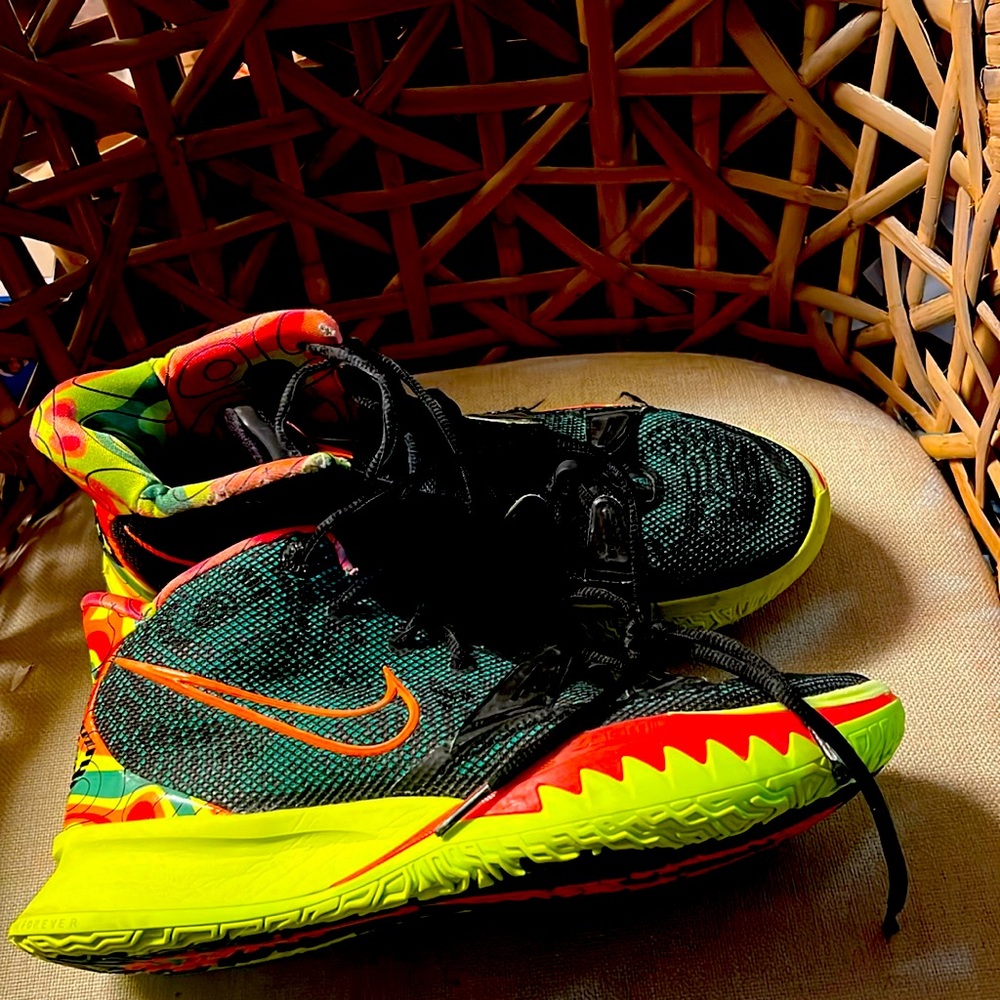 Nike Kyrie 7 Weatherman Alternate X KD Kyrie DV3265-001 10 Sneakers Unique